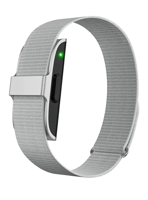 2208A Smart Fitness Tracker