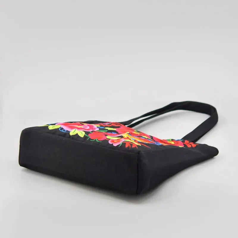 Ethnic Embroidery Shoulder Bag