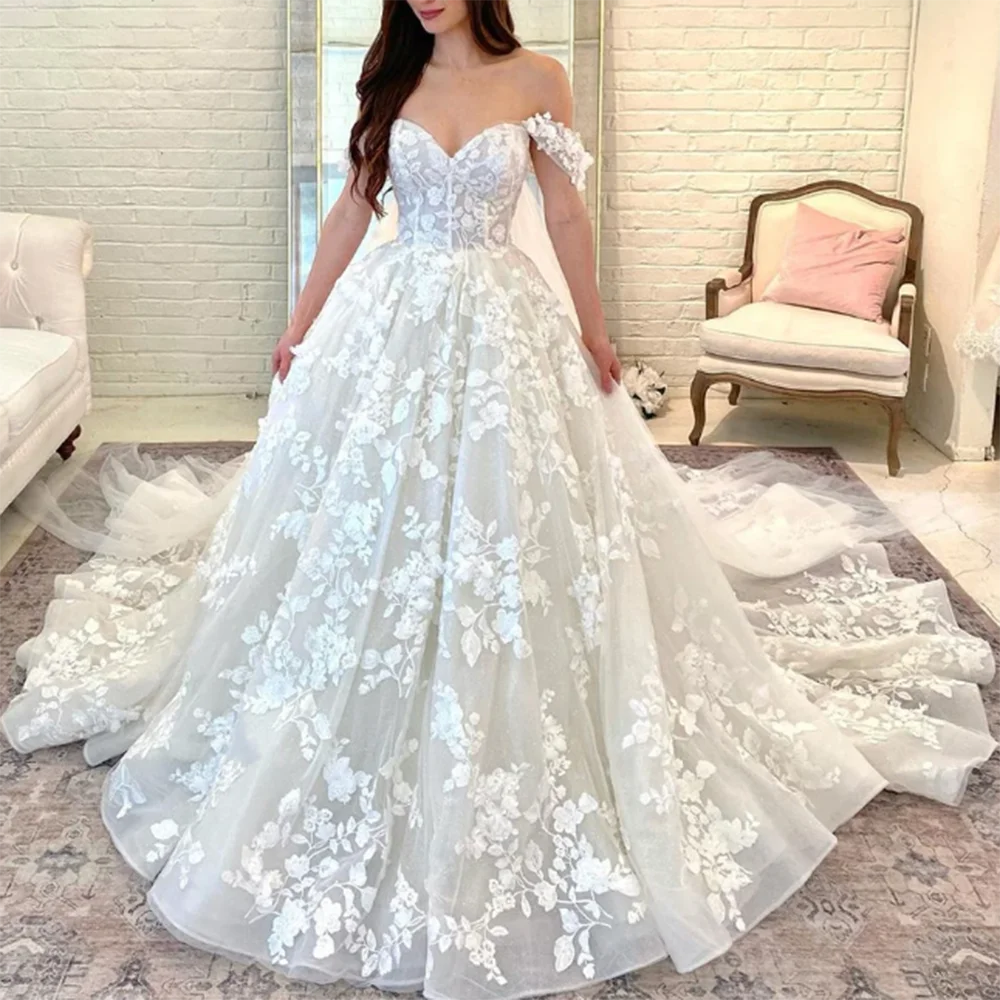 Exquisite Luxury Off-Shoulder Wedding Dress