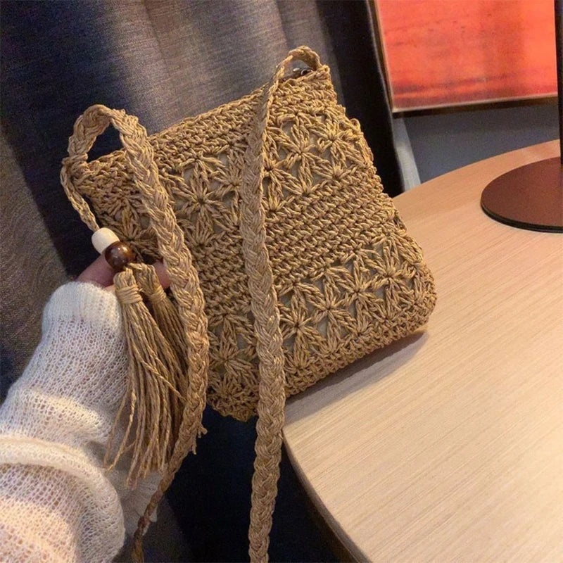 Women’s Beach Woven Straw Shoulder Bag