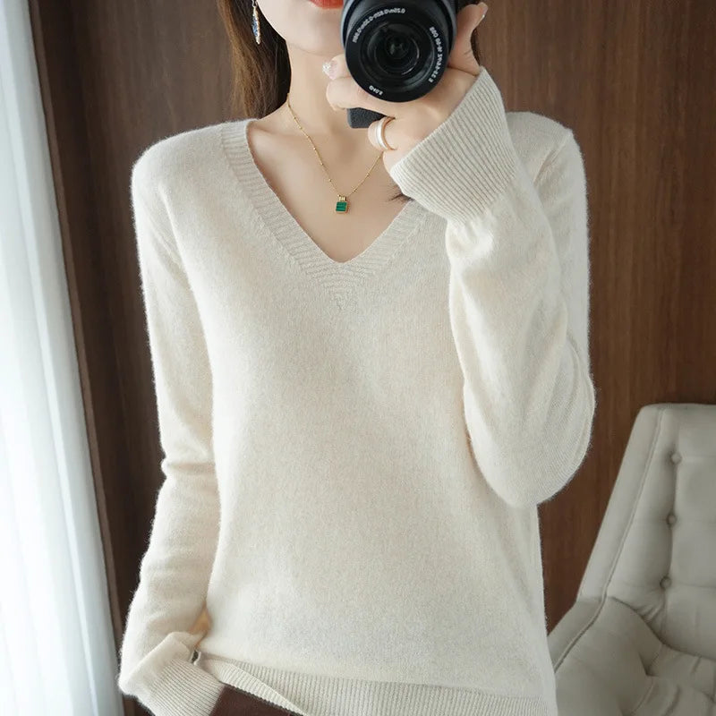 New Cashmere Women's V-neck Pullover Lace Neck Sweater