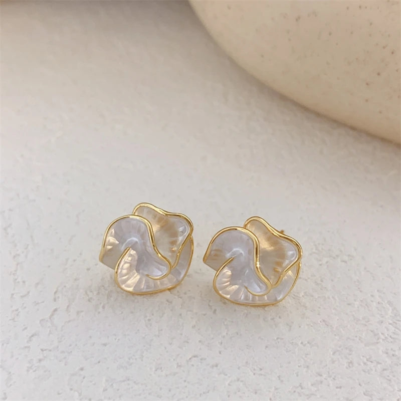 Gentle Camellia Flower Earrings