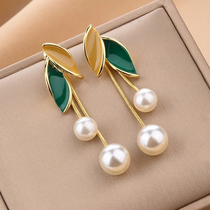 Trendy Sweet Grey Leaf Stud Earrings for Women