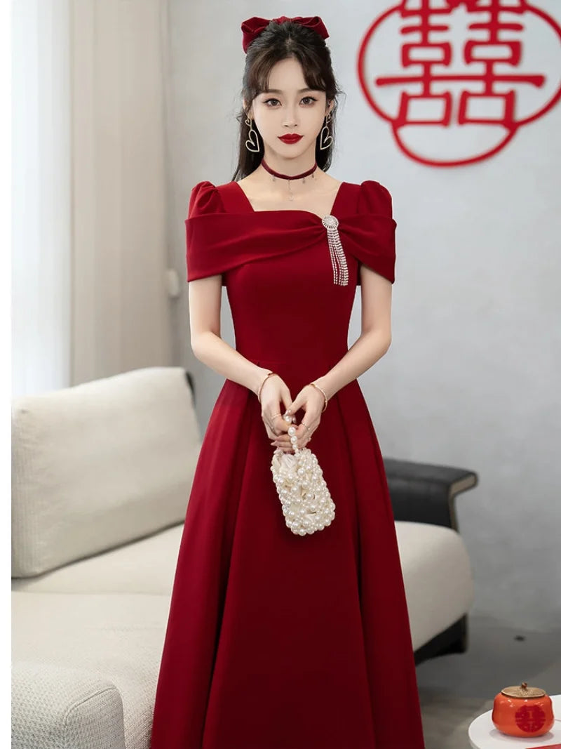 Elegant Solid Color Square Collar Long Sleeve A-line Dress