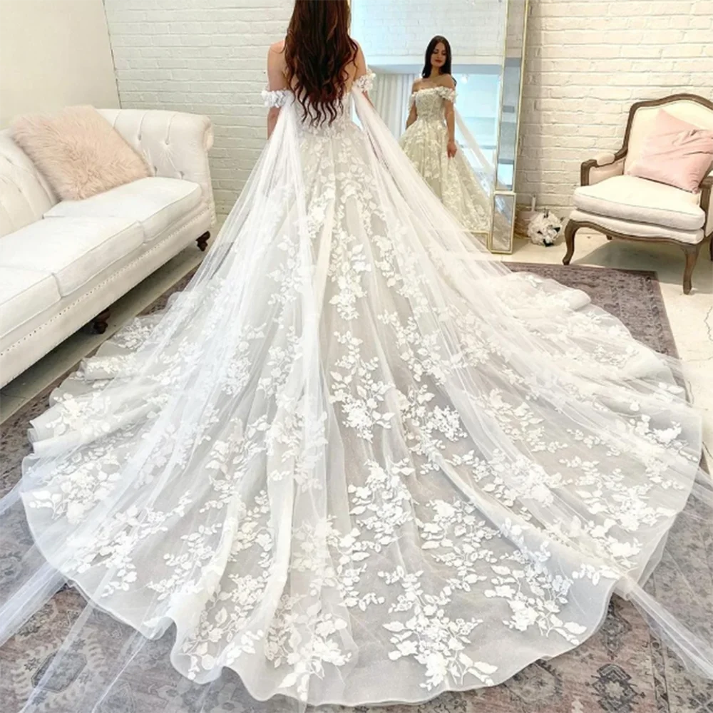 Exquisite Luxury Off-Shoulder Wedding Dress