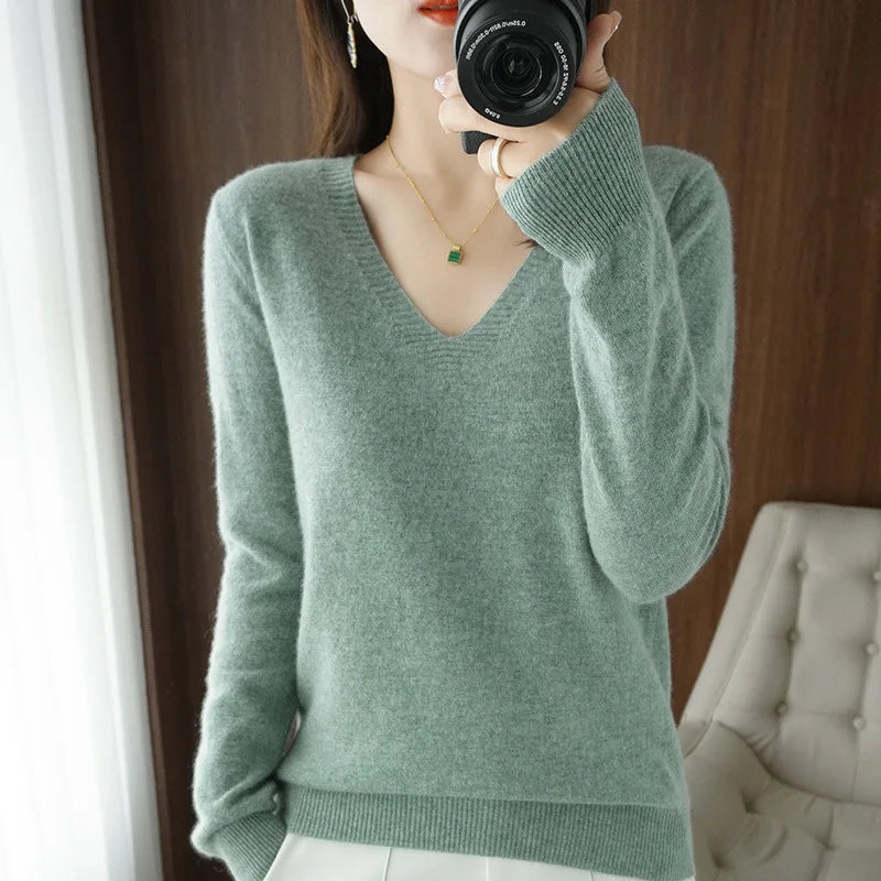 New Cashmere Women's V-neck Pullover Lace Neck Sweater