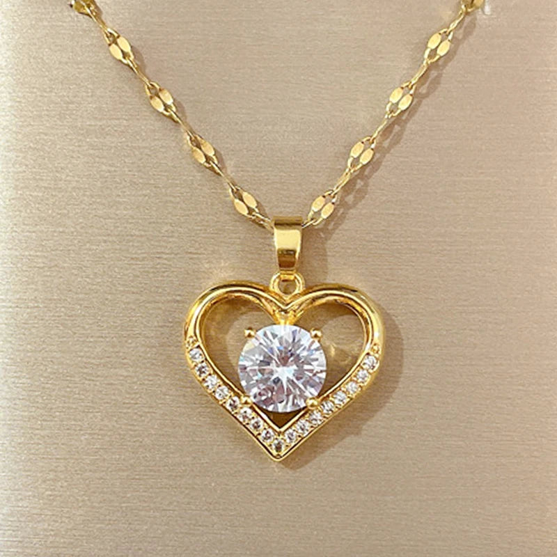 Heart Pendant Necklace Gold Stainless Steel Lips Chain