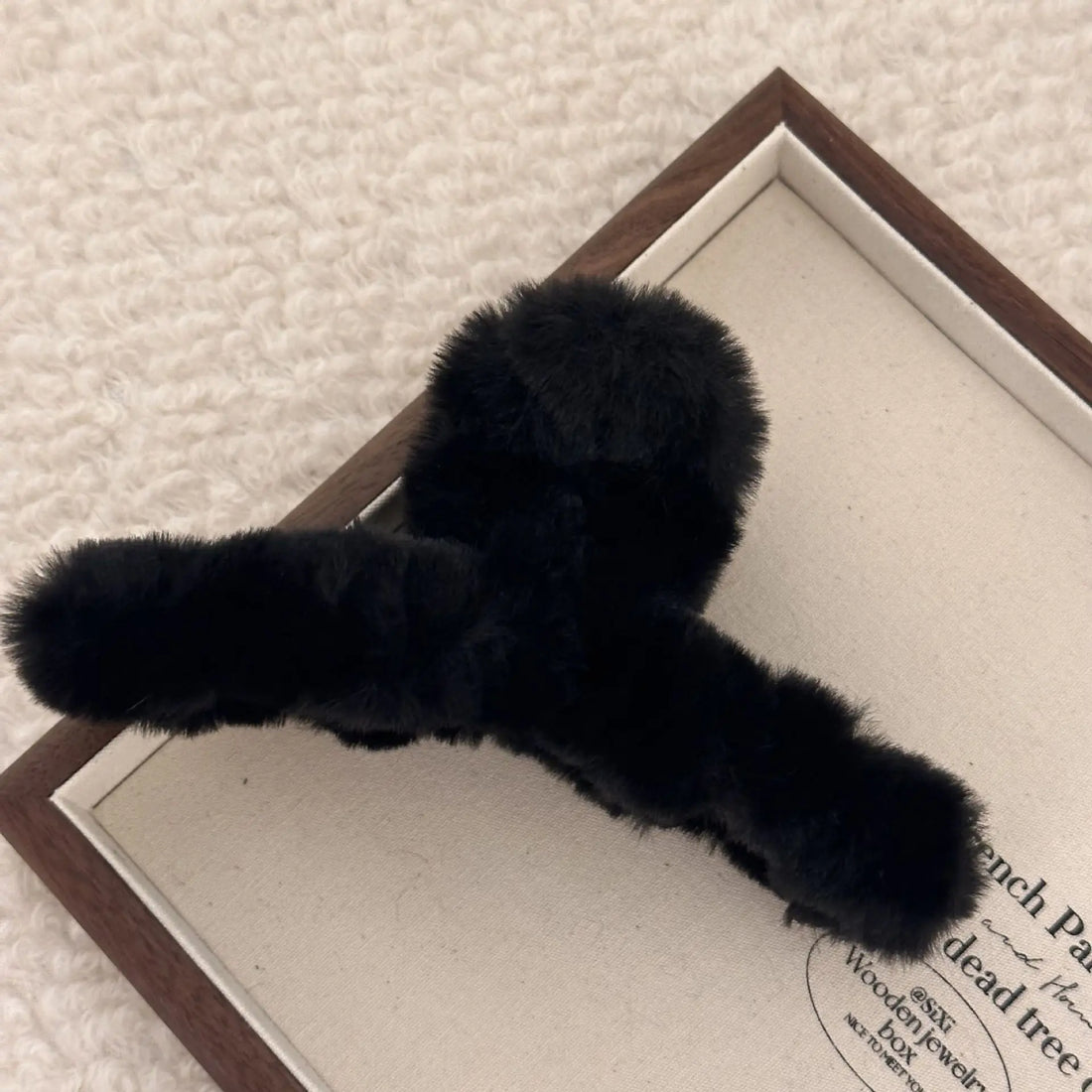 Elegant 14cm Plush Hair Claw Clip