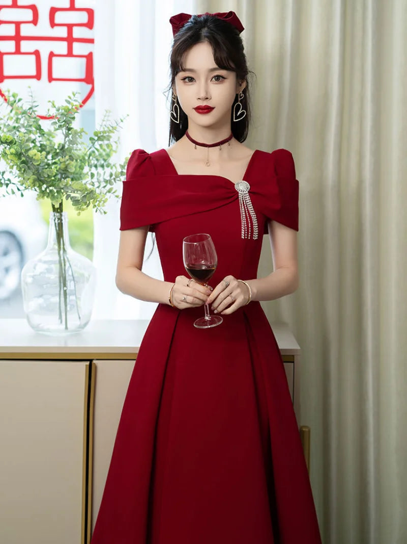 Elegant Solid Color Square Collar Long Sleeve A-line Dress